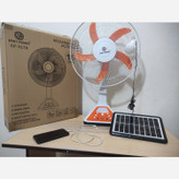 پنکه خورشیدی ۱۶ اینچی مدل EP-317A | طراحی مدرن با نور LED و شارژ چندمنظوره برند Easy Power